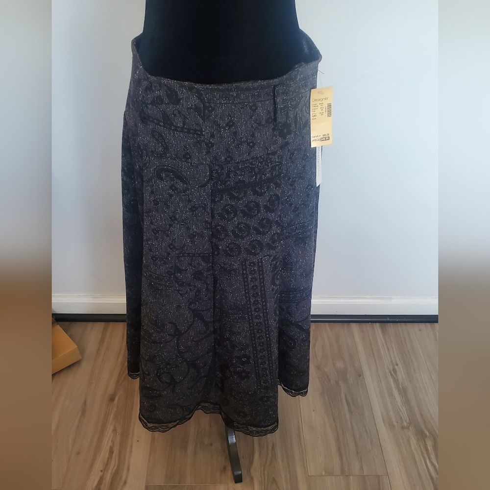 Beautiful NWT skirt
